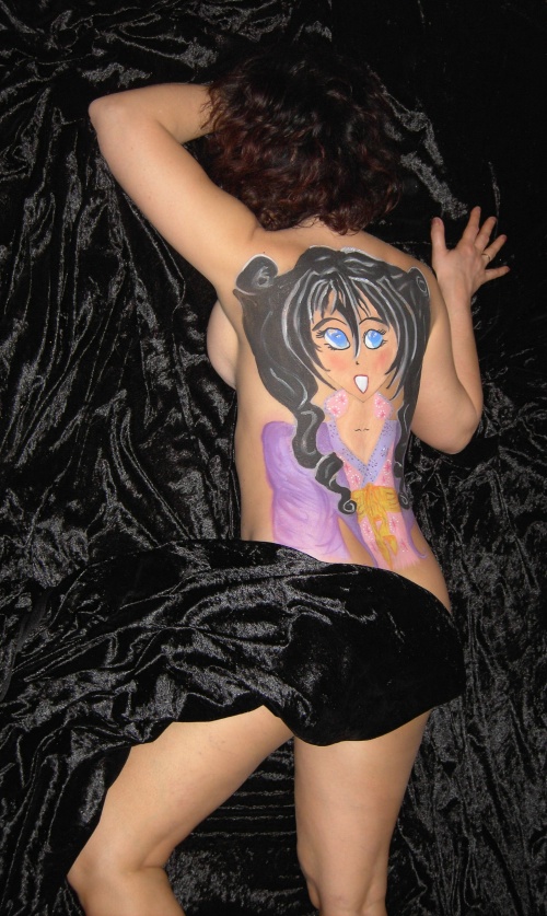 Little Art Body Painting On Women's Back Body 