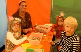 Event Kinderanimation mit Bastel-Tisch beim Mitarbeiterfest von Sensitec in Mainz