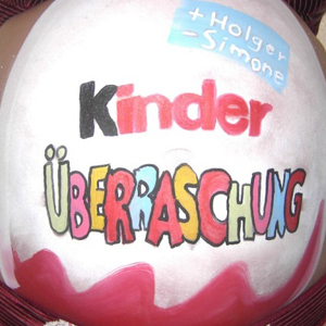 Bellypainting Kinderüberraschung