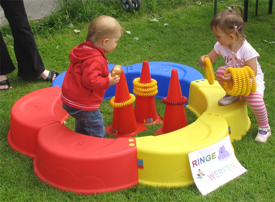 Kindergeburtstag-feiern-Dieburg-Ringe-werfen-2