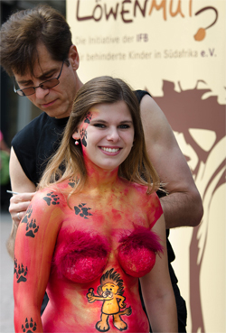 Bodypainting-Wiesbaden-Loewenmut-Ute-Lange