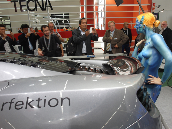 Bodypainting-Automechanica-Frankfurt