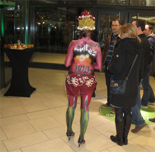 Bodypainting-COA-Skyline-Plaza-Frankfurt