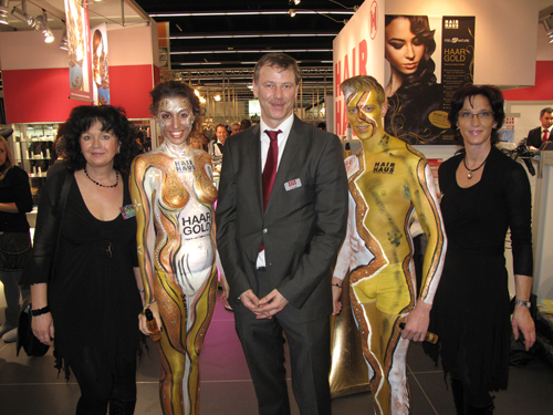 Bodypainting-Hair-Haus-Haar-Gold-7