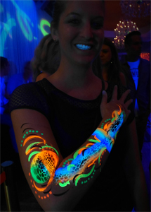 uv-painting-blacklight-schwarzlicht-neonpainting-fluoparty-21