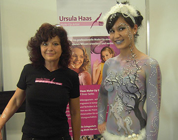 Bodypainting auf der Cosmetica Wiesbaden