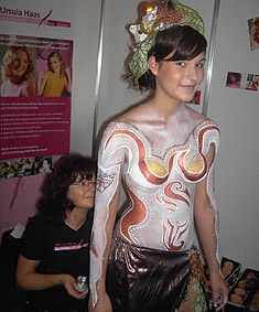 Bodypainting auf der Cosmetica Wiesbaden