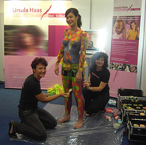 Bodypainting auf der Cosmetica Wiesbaden