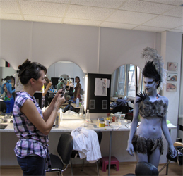 Black-Swan-Bodypainting-4