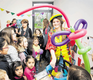 Luftballondrehen-Kita-am-Muehlbach-Kindergarten-Stockstadt